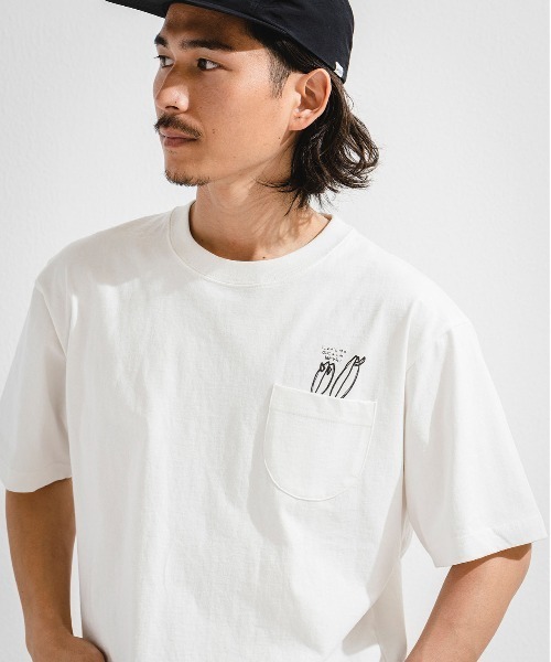 OFFSHORE（オフショア）の「【コラボ商品】OS×U-SKE POCKET TEE/オフショア×ユースケ ポケットティーシャツ（Tシャツ/カットソー・メンズ・ホワイト/ピンク・S/M/L/XL）」の2枚目の写真