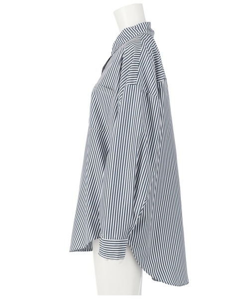 ANAP(アナップ)の「ストライプビッグシャツ(シャツ/ブラウス・レディース・ネイビー/ベージュ/グリーン・FREE)」の7枚目の写真