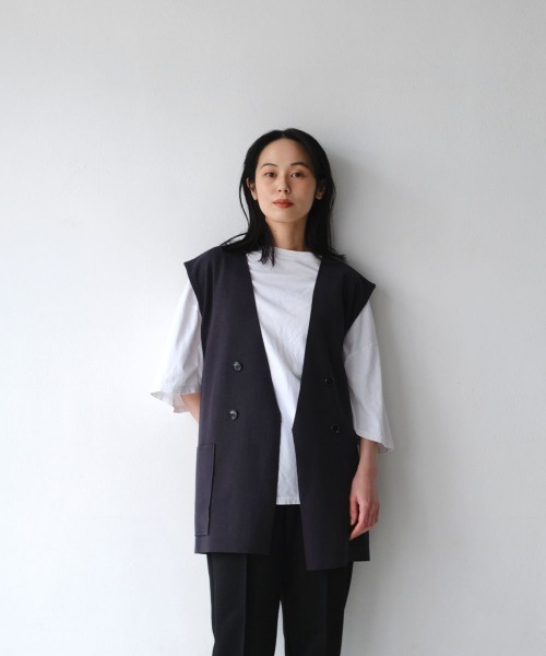marjour（マージュール）の「PONTE GILET（ベスト・レディース・ネイビー/チャコールグレー・M）」の13枚目の写真