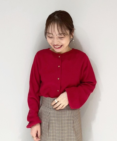 flower（フラワー）の「ハートボタンカーディガン（カーディガン/ボレロ・レディース・グレー/ホワイト/レッド/ブラック・FREE）」の5枚目の写真