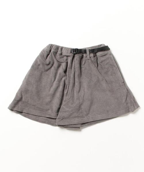 BEAVER（ビーバー）の「GRAMICCI/グラミチ　PILE FLARE SHORTS 　パイルフレアショーツ　GLP-21S060（その他パンツ・レディース・その他11/その他10/ベージュ/グレー・L/M/S）」の5枚目の写真