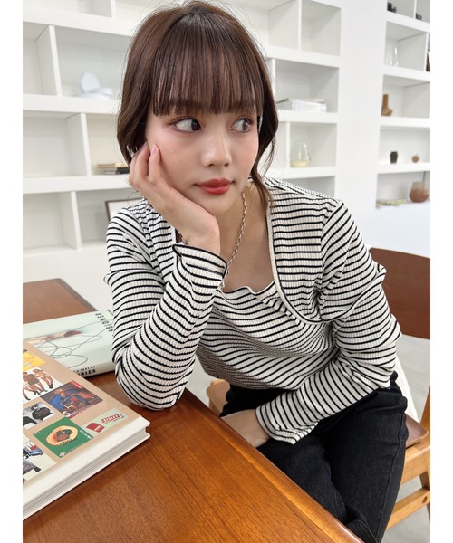 JUMELLE（ジュメロ）の「ボレロデザインプルオーバー（Tシャツ/カットソー・レディース・ホワイト/ブラウン・MEDIUM）」の2枚目の写真