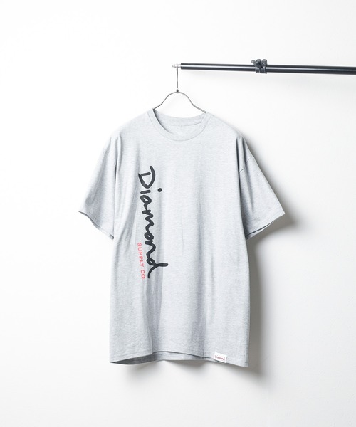 Diamond SUPPLY CO.(ダイアモンドサプライ)の「【DIAMOND SUPPLY/ダイアモンドサプライ】OG SCRIPT SS TEE(Tシャツ/カットソー・メンズ・グレー/ブラック・X-LARGE/MEDIUM/LARGE)」の1枚目の写真