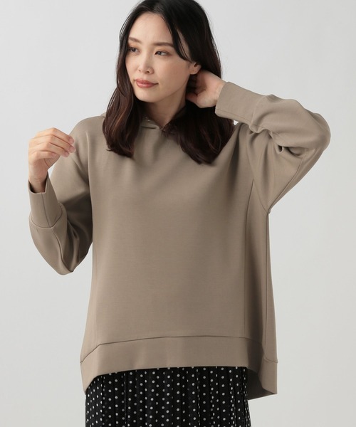 Elura(エルーラ)の「大人リュクスフレアパーカー(パーカー・レディース・ホワイト/グレイッシュベージュ/チャコールグレー/ブラウン系その他/ネイビー/オフホワイト・MEDIUM/LARGE/SMALL)」の1枚目の写真