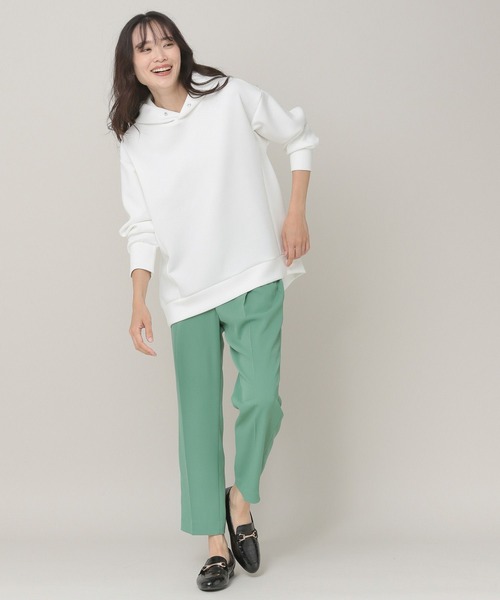 Elura(エルーラ)の「大人リュクスフレアパーカー(パーカー・レディース・ホワイト/グレイッシュベージュ/チャコールグレー/ブラウン系その他/ネイビー/オフホワイト・MEDIUM/LARGE/SMALL)」の11枚目の写真