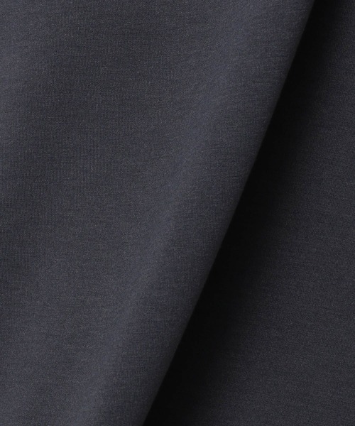 Elura(エルーラ)の「大人リュクスフレアパーカー(パーカー・レディース・ホワイト/グレイッシュベージュ/チャコールグレー/ブラウン系その他/ネイビー/オフホワイト・MEDIUM/LARGE/SMALL)」の17枚目の写真