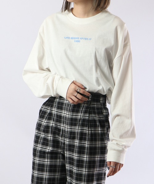 spiritoso（スピリトーゾ）の「spiritoso シンプル発砲プリントロンT 長袖（Tシャツ/カットソー・レディース・ブラック/ピンク/オフホワイト・F）」の21枚目の写真