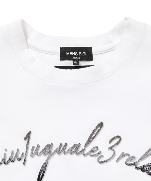 MEN'S BIGI（メンズビギ）の「【1PIU1UGUALE3 RELAX】シルケットポンチアーチロゴTシャツ（Tシャツ/カットソー・メンズ・ホワイト/ブラック・01/02/03）」の9枚目の写真