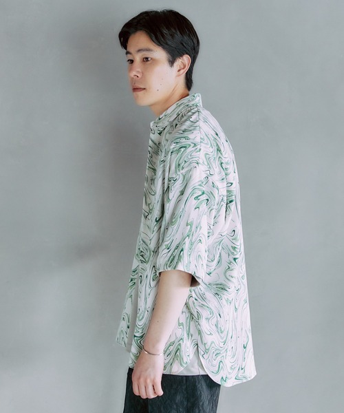 PUBLIC TOKYO（パブリックトウキョウ）の「マルチプリントトロミオーバーシャツ（シャツ/ブラウス・メンズ・ネイビー/ブラック/ミント/ダークネイビー/ライトブラウン/ブラック系その他2/カーキ/アイボリー・1/2）」の12枚目の写真