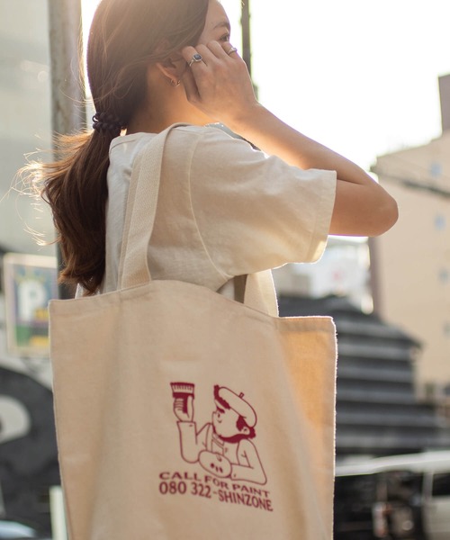 THE SHINZONE（ザ　シンゾーン）の「【別注】THE SHINZONE PAINT トートバッグ 23MMSIT03（トートバッグ・レディース・オフホワイト・FREE）」の3枚目の写真