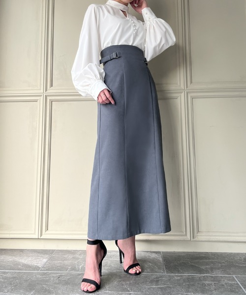 ⭐︎bela⭐︎タイトロングスカートスーツ JUNOAH（ジュノア）の「サイドベルトロングタイトスカート