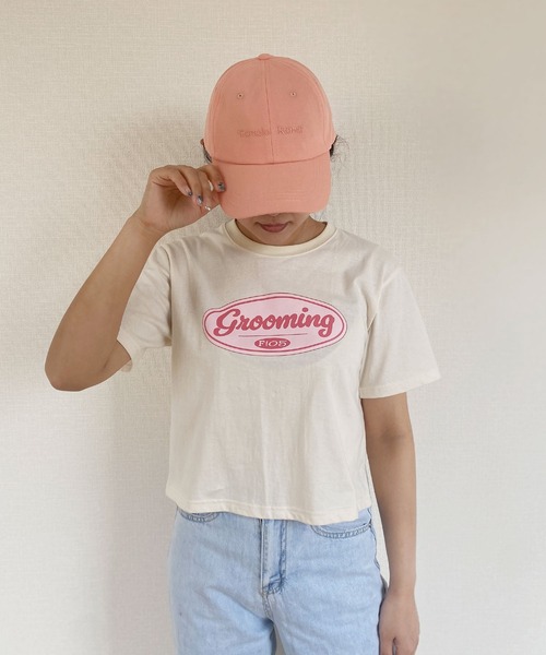 Reurie'(レウリィ)の「【ZOZO限定】ショート丈ロゴT / プリントT オーバーサイズ クロップド丈 グレー ベージュ グリーン ピンク(Tシャツ/カットソー・レディース・ベージュ/グレー・FREE)」の10枚目の写真