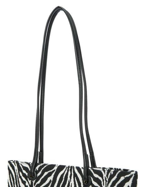 Green Parks(グリーンパークス)の「andmikka.アニマルジャガードトートバッグ(トートバッグ・レディース・ブラック/レオパード・FREE)」の9枚目の写真