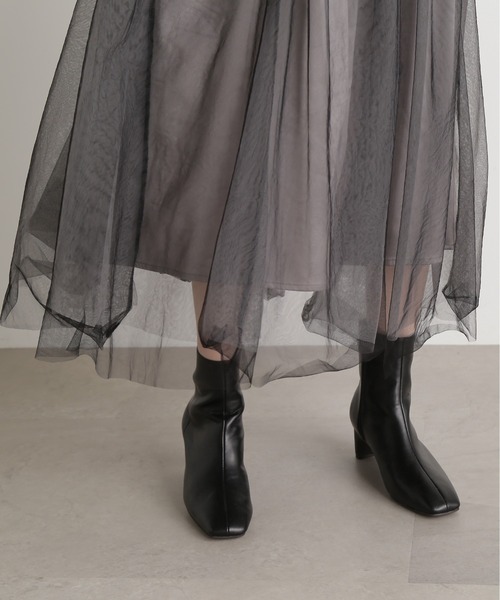 N.（N. Natural Beauty Basic）（エヌエヌナチュラルビューティーベーシック）の「◆チュールロングフレアスカート（スカート・レディース・ホワイト/グレー・MEDIUM）」の10枚目の写真