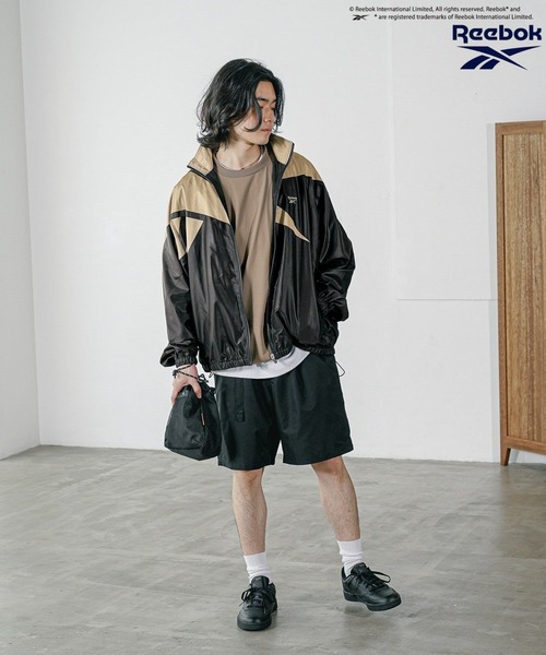 Reebok(リーボック)の「【Reebok】別注トラックジャケット(ナイロンジャケット・メンズ・ホワイト/レッド/ネイビー/グリーン/ブラック系/パープル/オフホワイト/グレー/ブラック/ホワイト×レッド/ブラック×グレー/ダークグリーン/ブラック系その他/ブルー系その他/ホワイト系その他/シルバー/ブラック系その他2/ホワイト×ブルー/ブルー/ピンク・MEDIUM/LARGE)」の21枚目の写真