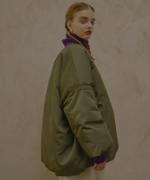 manana suerte(マニャーナスエルテ)の「オーバーサイズ中綿ダウンジャケット(ダウンジャケット/コート・レディース・ブラック/カーキ・FREE)」の18枚目の写真