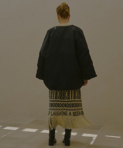 manana suerte(マニャーナスエルテ)の「オーバーサイズ中綿ダウンジャケット(ダウンジャケット/コート・レディース・ブラック/カーキ・FREE)」の12枚目の写真