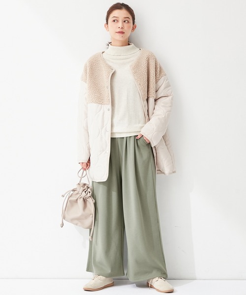 Viola e Viola(ヴィオラエヴィオラ)の「裏ファー美脚ワイドパンツ(その他パンツ・レディース・ブラック/ライトベージュ/モカ/ネイビー/グリーン系その他/ブラック系その他/ボルドー/ベージュ系その他/ライトグレー/グリーン/ブラウン/ブルー系その他/ブラウン系その他/ラベンダー・M/L/LL/3L/4L/5L)」の16枚目の写真