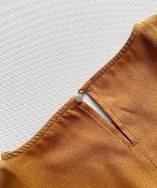 OWLSPALE（オールズペール）の「サイドフリルブラウス（シャツ/ブラウス・レディース・マスタード/ブラック/ホワイト・FREE）」の5枚目の写真