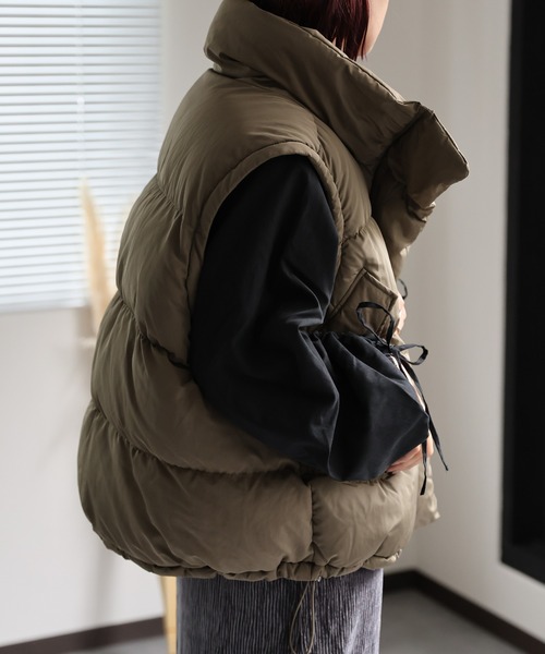 ap retro（アプレトロ）の「BIGスタンドパディングブルゾン/2wayダウンベスト（ダウンジャケット/コート・レディース・ブラック/オフホワイト/カーキ/アイボリー・FREE）」の15枚目の写真