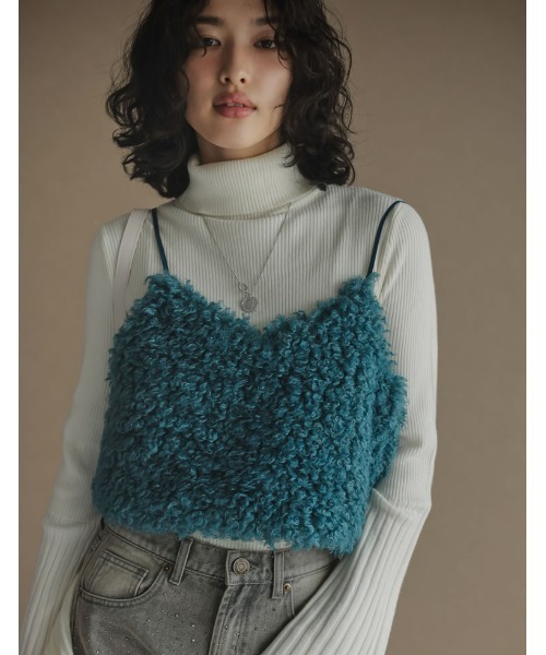 Re:EDIT（リエディ）の「[2025AW COLLECTION][累計販売枚数2.5万枚突破]チベットラムフェイクファービスチェ（キャミソール・レディース・グレー/アイボリー/ブラック/モカ/ブルー・MEDIUM/LARGE）」の15枚目の写真