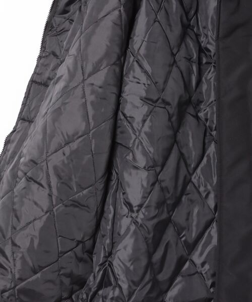 almo（アルモ）の「フード付き中綿ロングコート(NEZ)（ダウンジャケット/コート・レディース・ブラック/グリーン・FREE）」の13枚目の写真