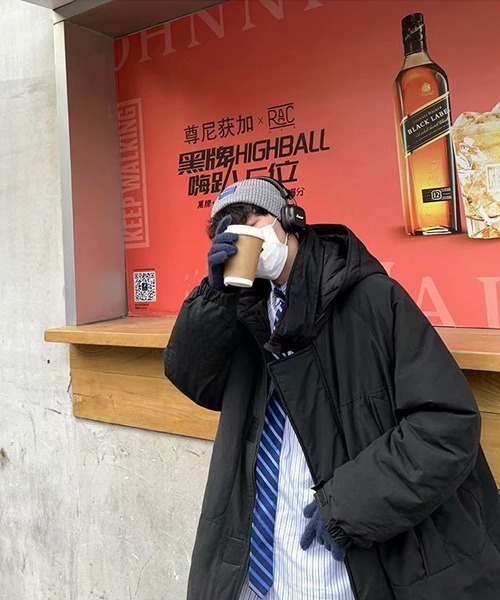 almo（アルモ）の「フード付き中綿ロングコート(NEZ)（ダウンジャケット/コート・レディース・ブラック/グリーン・FREE）」の4枚目の写真