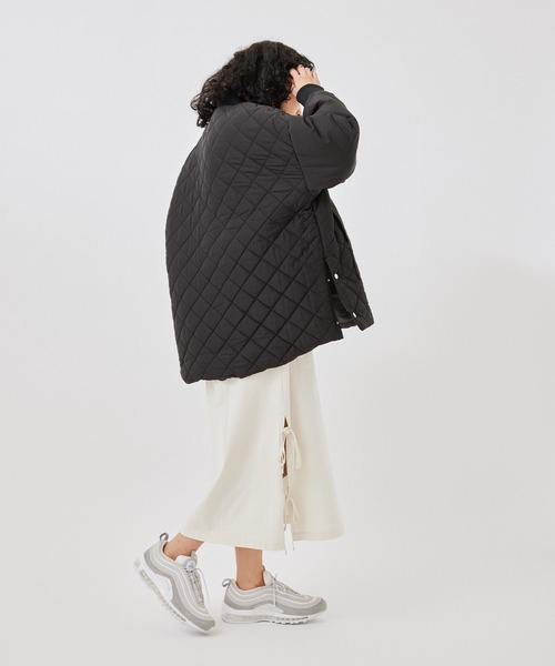 NERGY（ナージー）の「中綿ダイヤキルトコート（ダウンジャケット/コート・レディース・ブラック/グリーン/ホワイト・M）」の15枚目の写真