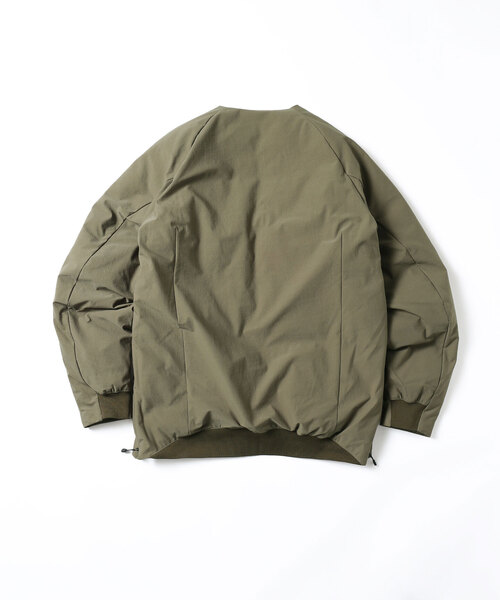ALLIED FEATHER+DOWN（アライドフェザーダウン）の「【ALLIED FEATHER&DOWN / アライド フェザー&ダウン】Lounge Down Blouson（ダウンジャケット/コート・メンズ・ベージュ/ブラック・MEDIUM/LARGE/SMALL）」の11枚目の写真