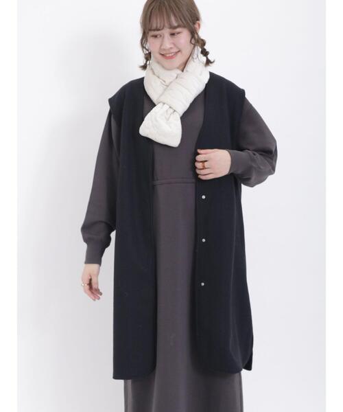 Samansa Mos2(サマンサ モスモス)の「ニットメルトンロングベスト(ベスト・レディース・キナリ/ブラック/ベージュ・F)」の9枚目の写真