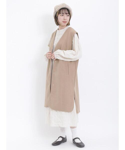 Samansa Mos2(サマンサ モスモス)の「ニットメルトンロングベスト(ベスト・レディース・キナリ/ブラック/ベージュ・F)」の12枚目の写真