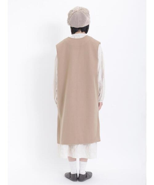 Samansa Mos2(サマンサ モスモス)の「ニットメルトンロングベスト(ベスト・レディース・キナリ/ブラック/ベージュ・F)」の16枚目の写真