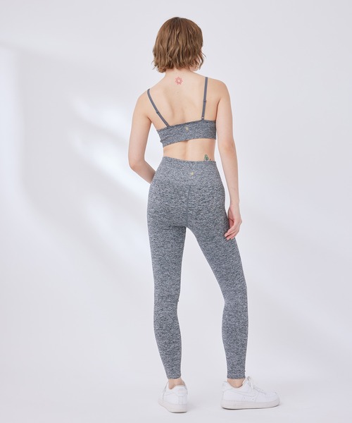 Spiritual Gangster（スピリチュアルギャングスター）の「【SPIRITUAL GANGSTER】DESTINY シームレスブラトップ（ブラジャー・レディース・ホワイト/ブラック/グレー・S）」の12枚目の写真