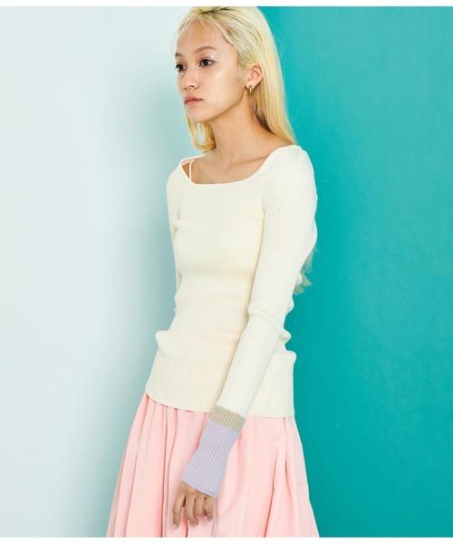 Settimissimo（セッティミッシモ）の「スクエアネック 配色スリーブワイドリブ ニット（ニット/セーター・レディース・ミント/オフホワイト/ベージュ・FREE）」の5枚目の写真