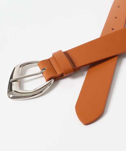 KBF（ケイビーエフ）の「ニュアンスバックルベルト（ベルト・レディース・ブラック/キャメル・ONE）」の7枚目の写真