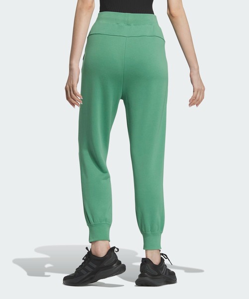 adidas(アディダス)の「エッセンシャルズ プラス スモールロゴ フレンチテリー テーパードパンツ / アディダス adidas(スウェットパンツ・レディース・ブラック/ベージュ/パープル/グリーン・MEDIUM/SMALL/X-LARGE/X-SMALL/XX-LARGE/LARGE)」の21枚目の写真