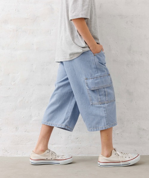 coca（coca）（コカ）の「キッズ デニムカーゴハーフパンツ（デニムパンツ・キッズ・ライトブルー/ブルー・110/120/130/140）」の4枚目の写真