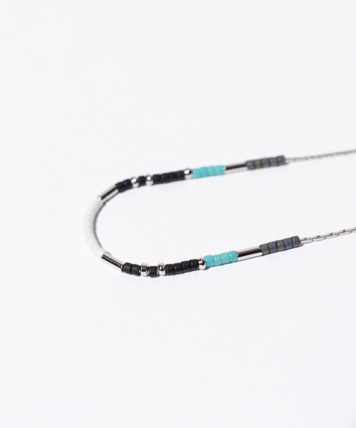 glamb（グラム）の「Beads  Eyewear Chain / ビーズアイウェアチェーン（ネックレス・メンズ・ゴールド/シルバー・FREE）」の15枚目の写真