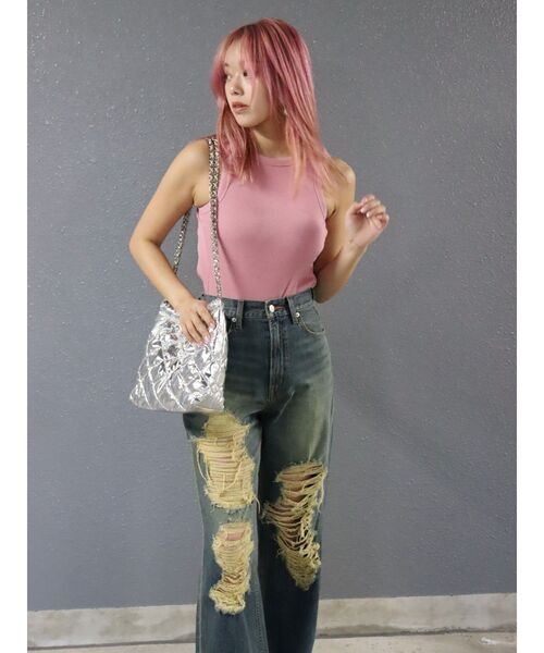 EVRIS（エヴリス）の「キルティングボリュームBAG（ショルダーバッグ・レディース・シルバー/ブラック/ピンク・FREE）」の5枚目の写真