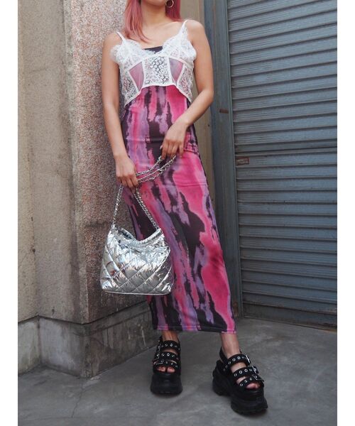 EVRIS（エヴリス）の「キルティングボリュームBAG（ショルダーバッグ・レディース・シルバー/ブラック/ピンク・FREE）」の9枚目の写真