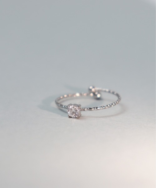 ieLS（イエルズ）の「金属アレルギー対応「ieLS」ステンレス　CZフリーリング　LSR241016（リング・レディース・シルバー/ゴールド・ONE SIZE）」の4枚目の写真