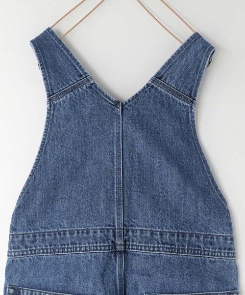 LOWRYS FARM（ローリーズファーム）の「デニムオーバオール２　 114255（サロペット/オーバーオール・キッズ・ブルー・110cm/120cm/130cm/140cm/150cm）」の4枚目の写真