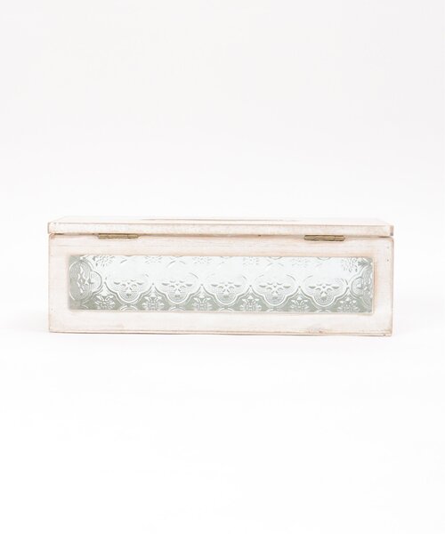 LBC(エルビーシー)の「【ZOZO限定】フローラティッシュケース(収納グッズ・レディース・ホワイト/ブラウン・FREE)」の7枚目の写真