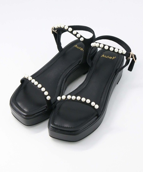 Gready Brilliant（グレディブリリアン）の「スクエアパールサンダル（サンダル・レディース・ブラック・38/37/36）」の6枚目の写真