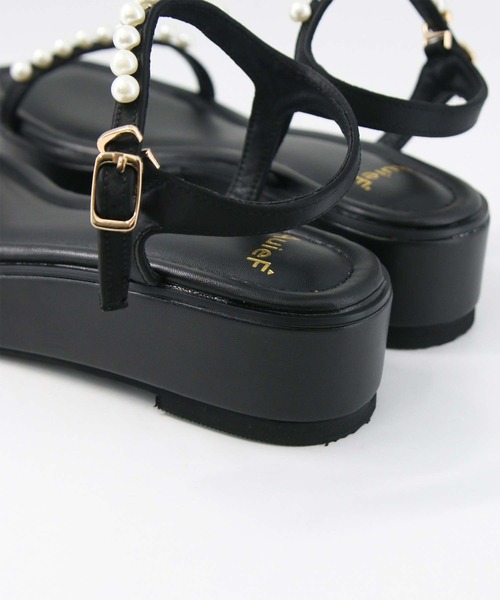 Gready Brilliant（グレディブリリアン）の「スクエアパールサンダル（サンダル・レディース・ブラック・38/37/36）」の11枚目の写真