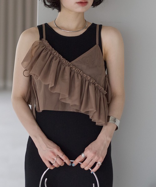 r.（アールドット）の「チュール　アシメフリルビスチェ（キャミソール・レディース・ホワイト系その他/アイボリー/ブラック/グレー系その他/ブラック系その他/グレー/ブルー/レッド/ピンク/ブラウン/ブルー系/ブラック系・FREE）」の9枚目の写真