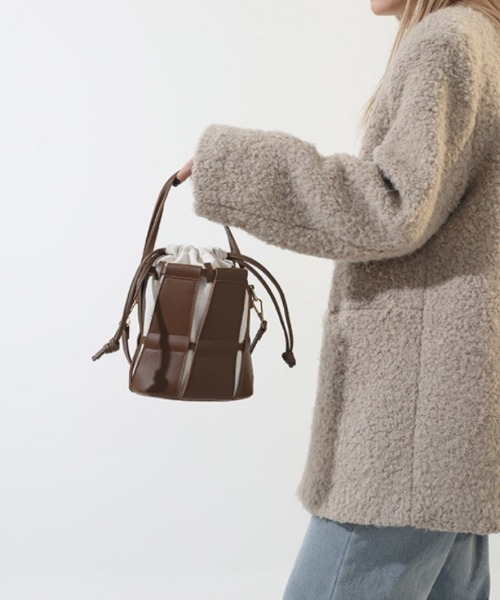 Ritzy(リッツィー)の「2way 巾着バケット ショルダーバッグ ハンドバッグ(ショルダーバッグ・レディース・ブラック/ホワイト/ベージュ/ブラウン・FREE)」の10枚目の写真