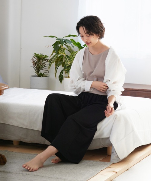 itto...(イット)の「涼しげ接触冷感ギャザーワイドパンツ(チノパンツ・レディース・ブラック/ベージュ/グリーン/ダークグレー・M/L)」の7枚目の写真