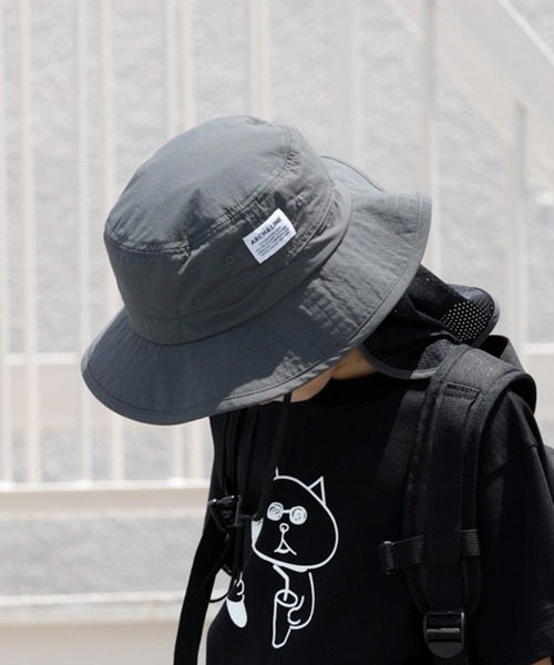 ARCH & LINE(アーチアンドライン)の「《環境配慮素材》UV CUT NYLON HAT 紫外線カット 撥水 接触冷感(キャップ・キッズ・ベージュ/オフホワイト/チャコールグレー/ブルー・54/57/48/60)」の6枚目の写真