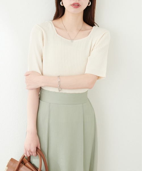 natural couture(ナチュラルクチュール)の「プチプラスクエアワイドリブニット(ニット/セーター・レディース・グレイッシュベージュ/ブラック/サックスブルー/アイボリー/ピンク/グリーン・FREE)」の8枚目の写真